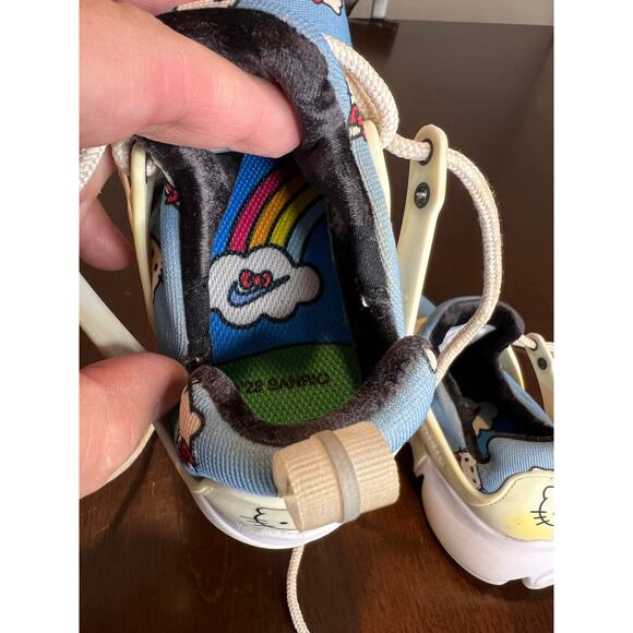 Nike Girls Presto x Hello Kitty University Blue Sneakers DH7780-402 ~ Size 13C - Picture 8 of 10